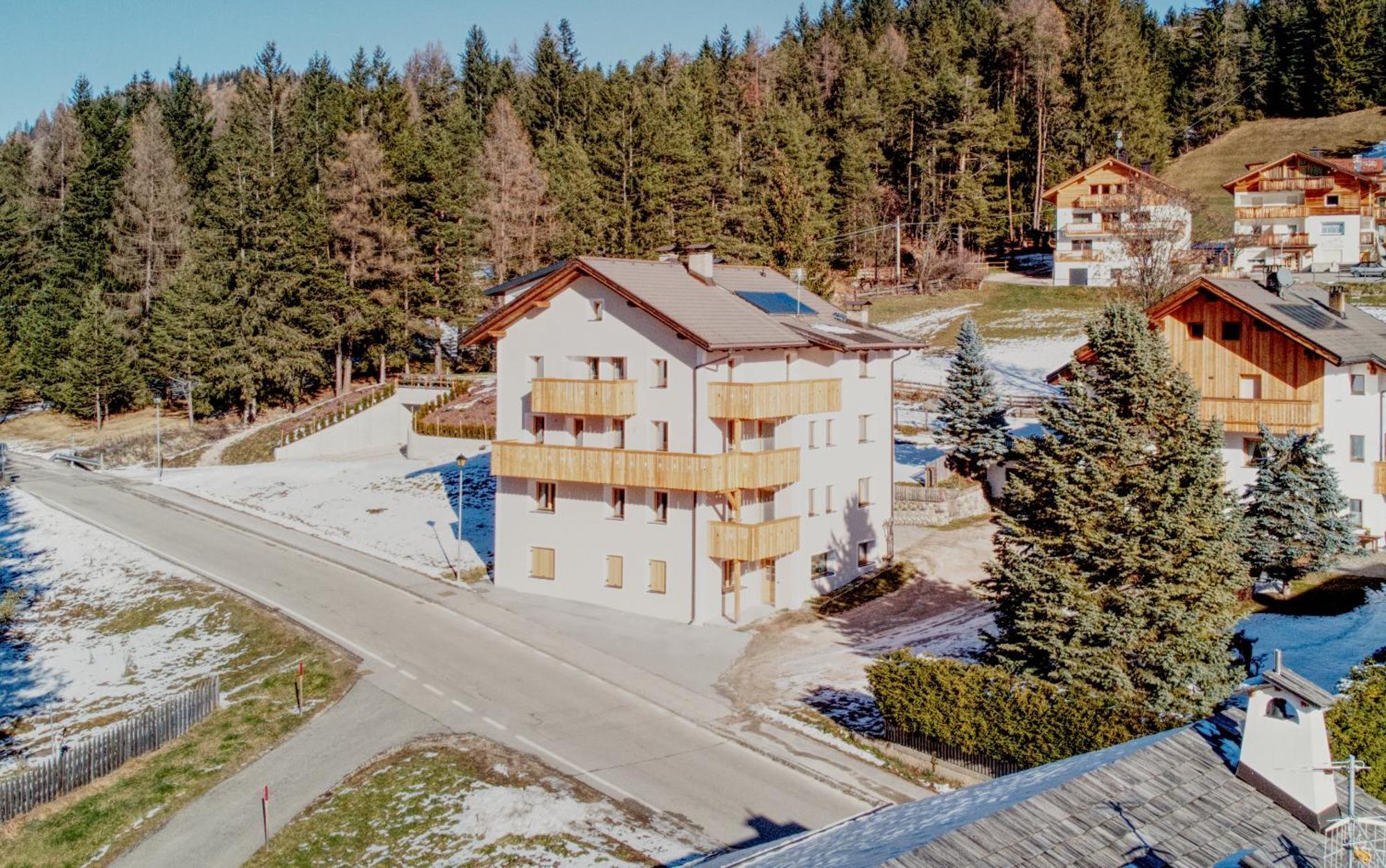 Villa Erica Badia  Exteriör bild